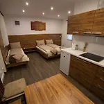 아파트 Relax Apartmanhaz *