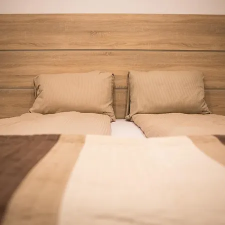 דירה Relax Apartmanhaz *