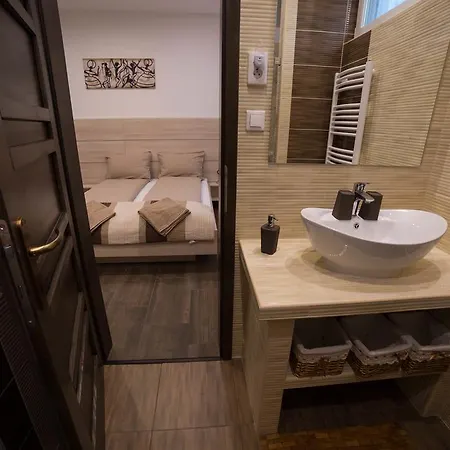 Relax Apartmanhaz דירה Mórahalom