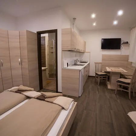 Relax Apartmanhaz דירה